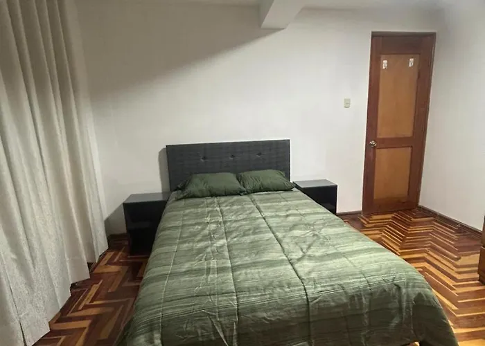 Departamento Familiar En *